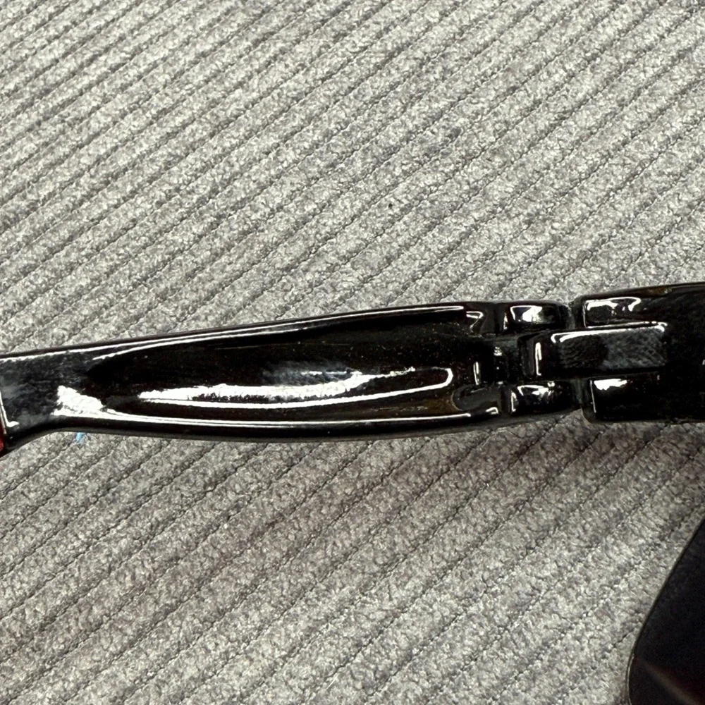 Pro-Grind 2001 Wrap Around Sports Sunglasses‎ Charcoal Red Semi-Rimless Tinted